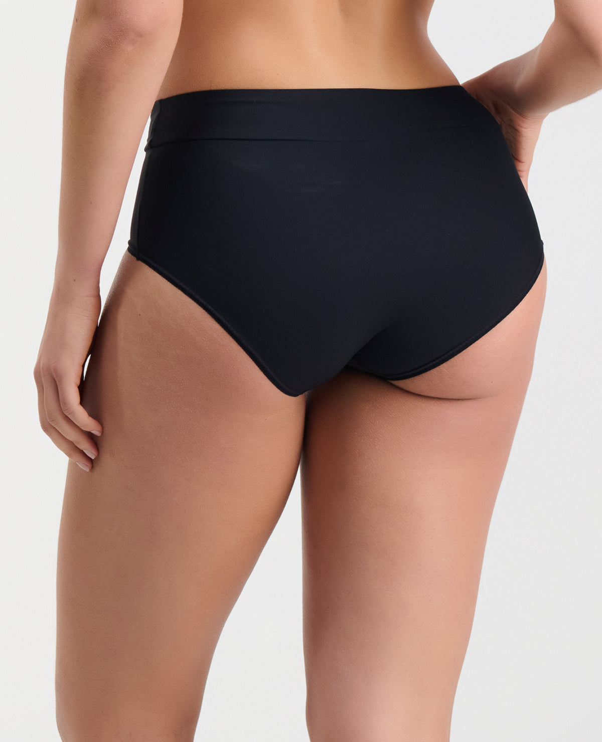 -Cintura-en-Fajón-_St Even Colombia_49594