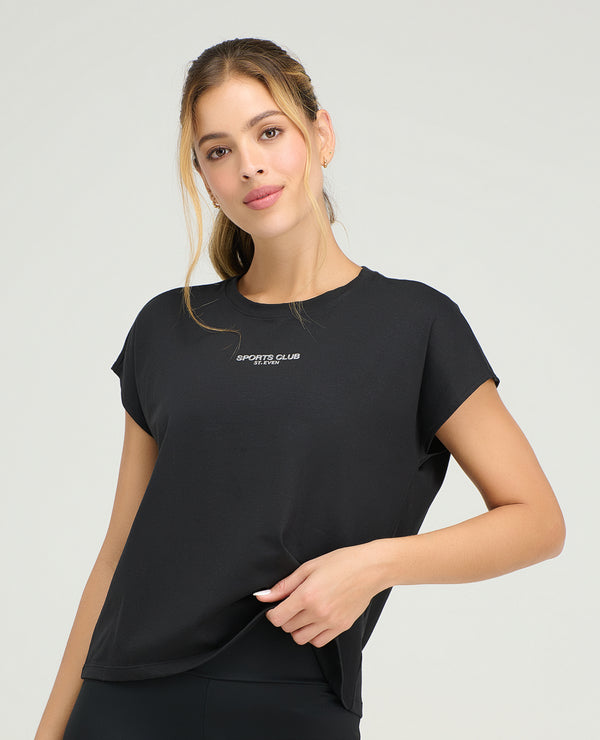 Camiseta-Deportiva-|-Cuello-Redondo-|-Silueta-Holgada_St Even Colombia_68443