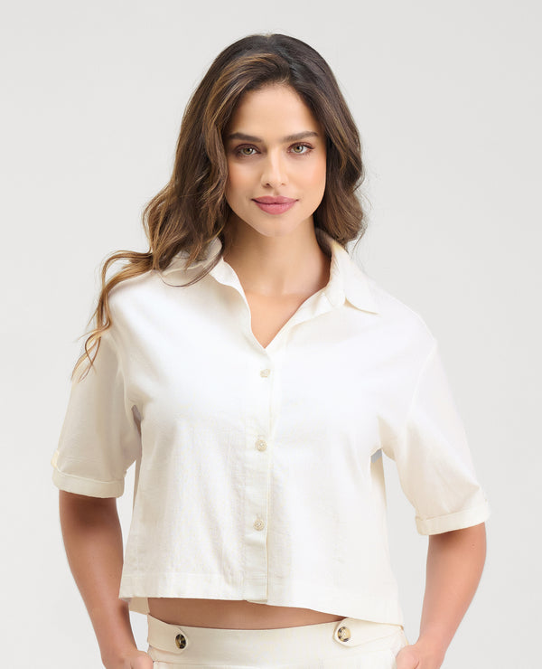 Camisa-de-Botones-|-Silueta-Amplia-|-Manga-Corta_St Even Colombia_99957