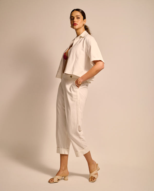 Pantalón-|-Silueta-Clásica-|-Tiro-Alto-|-Bota-Recta_St Even Colombia_99967